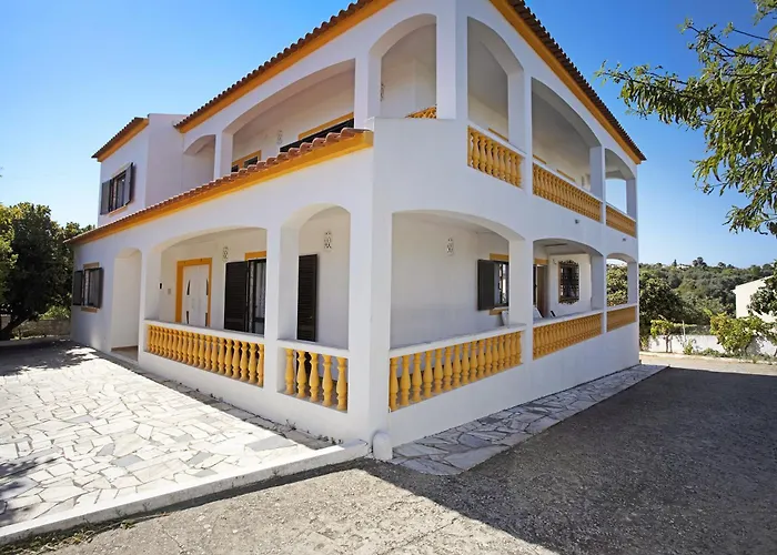 Vivenda Ribeiro - B Сasa de vacaciones *