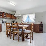 Vivenda Ribeiro - B *